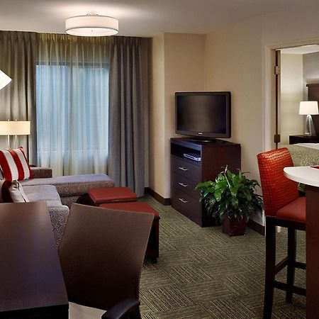 Staybridge Suites Auburn Hills By Ihg Екстериор снимка