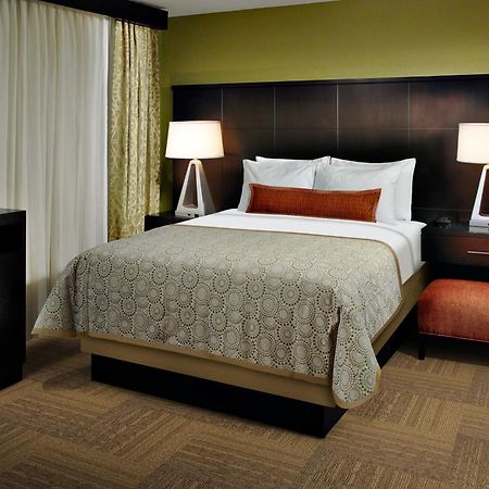 Staybridge Suites Auburn Hills By Ihg Екстериор снимка