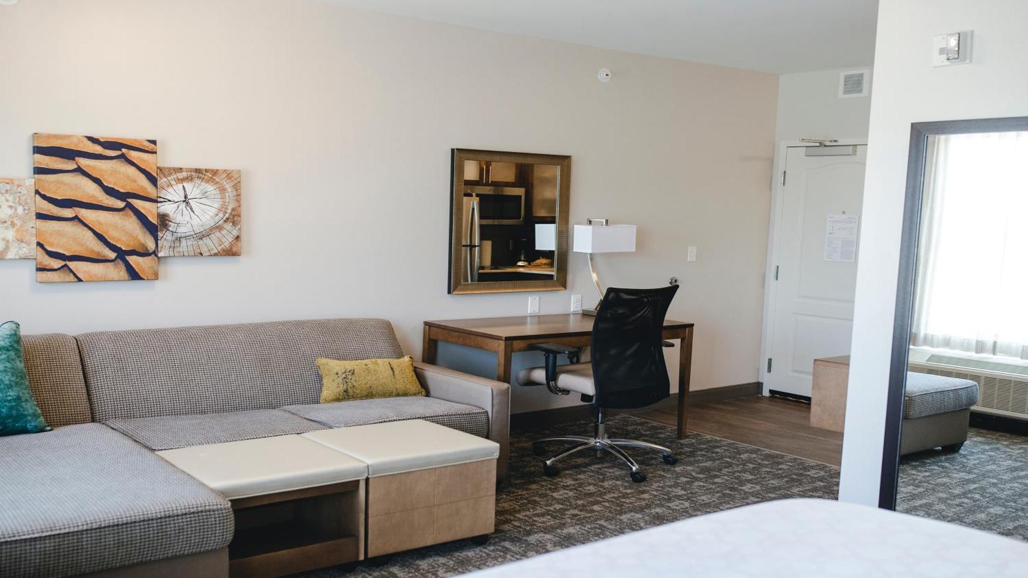 Staybridge Suites Auburn Hills By Ihg Екстериор снимка